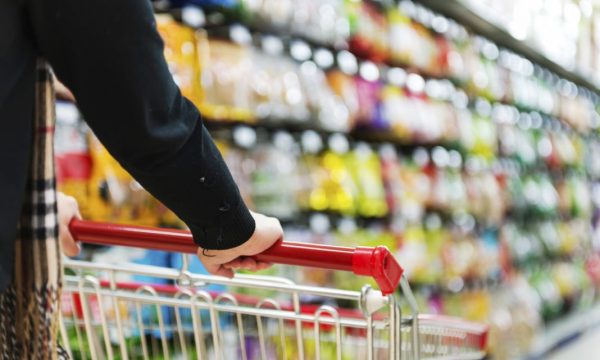 Vala e shtrenjtimit nuk ndalet: Inflacioni vjetor në Kosovë arrin 6.8%