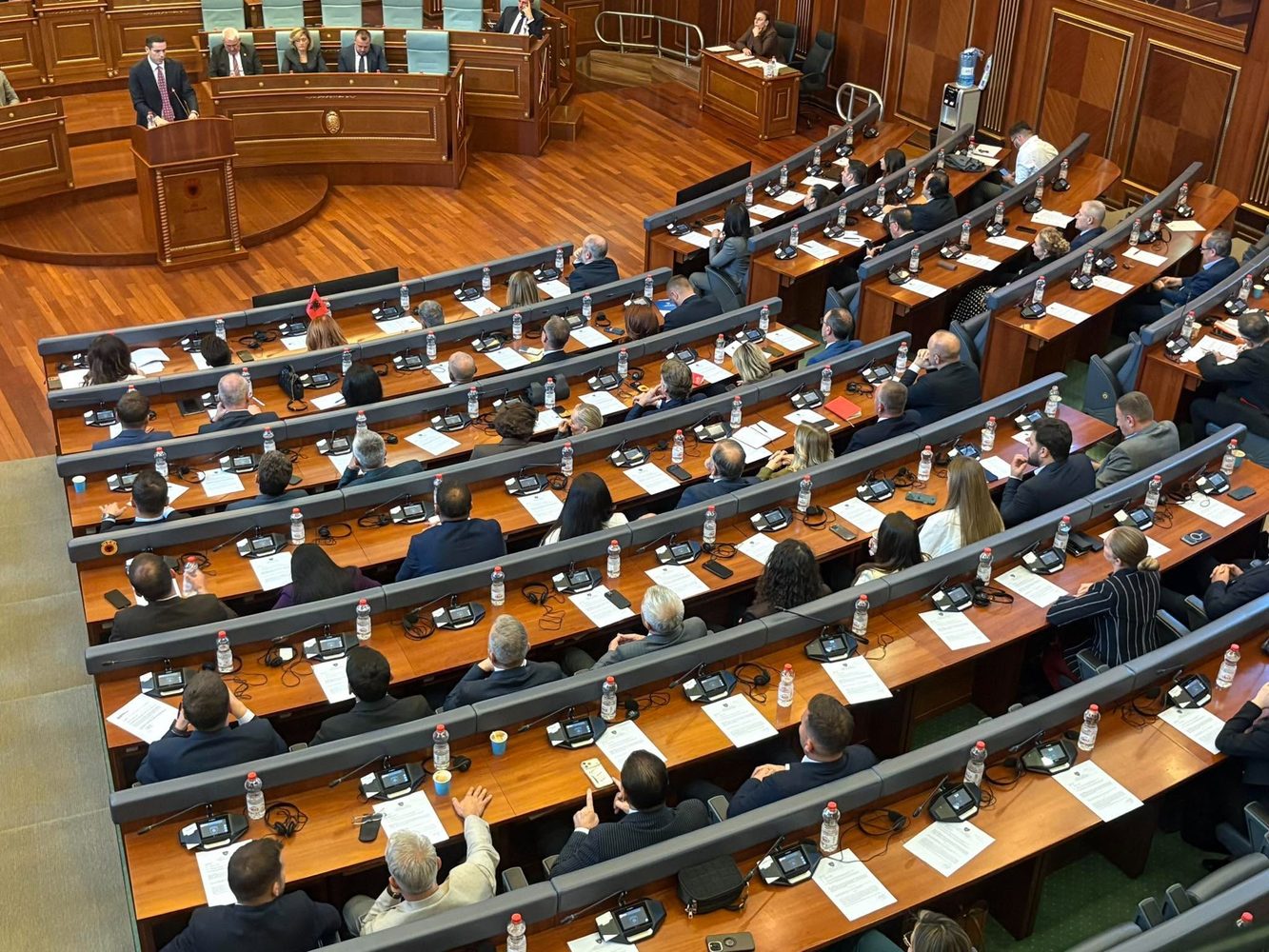 Kuvendi miraton në parim edhe Projektligjin për gjyqtarët dhe prokurorët